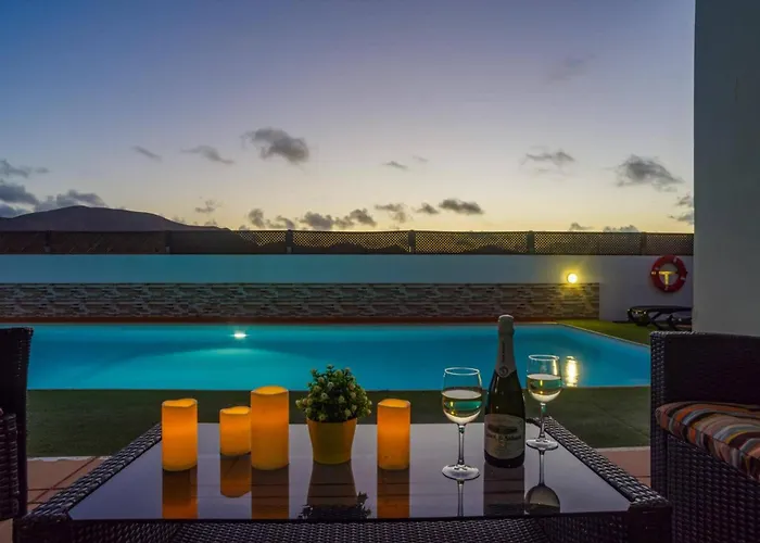 Maca By 科拉雷侯